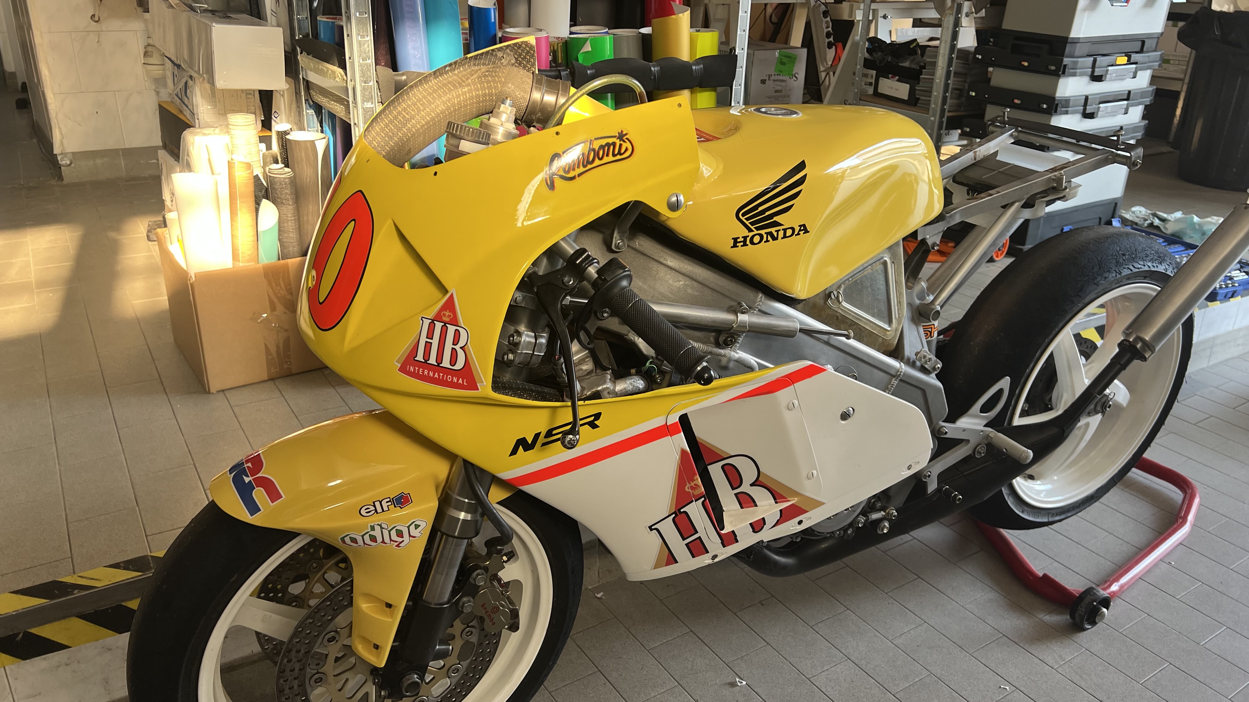 GR 250 Romboni