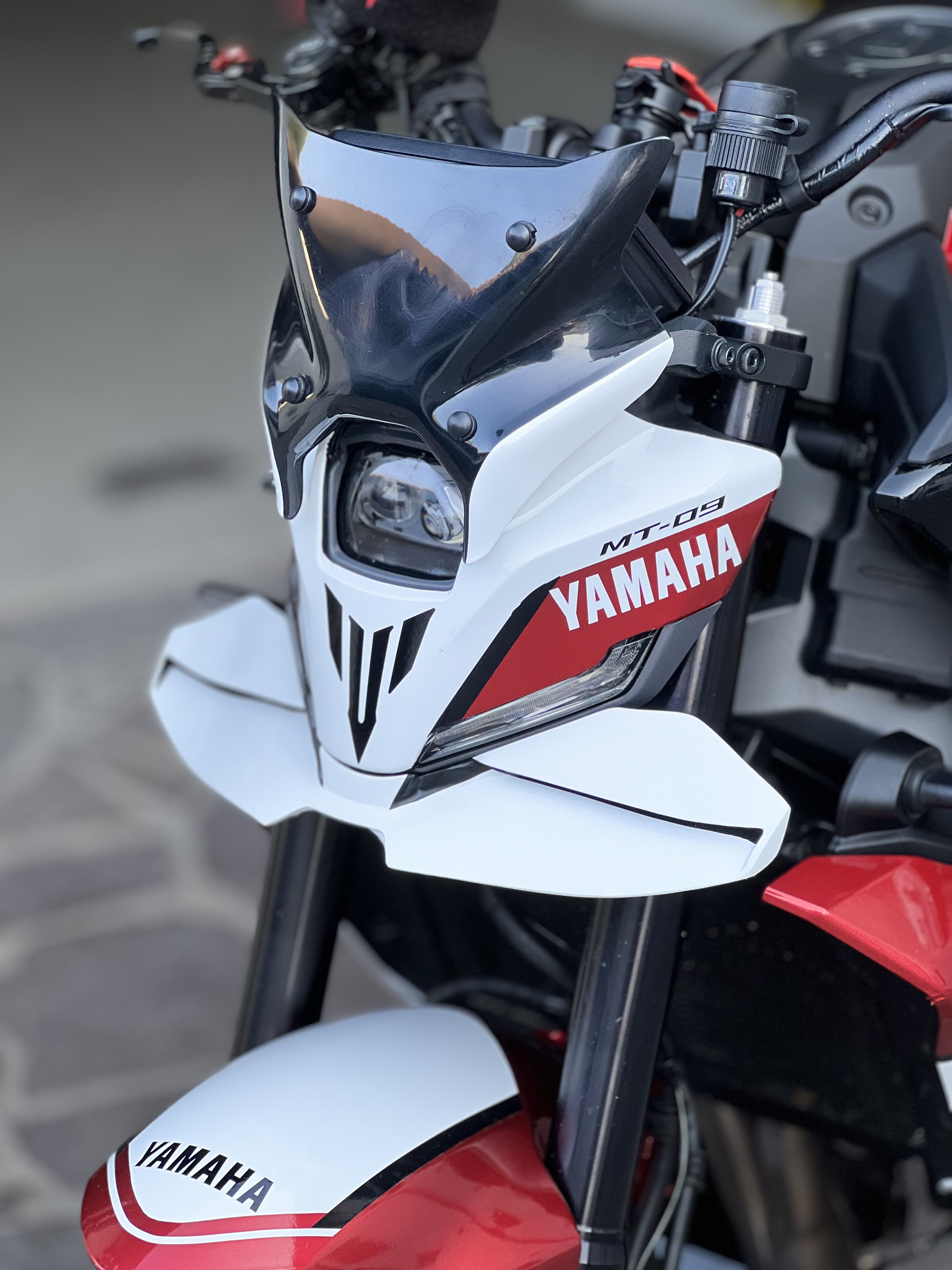 YAMAHA MT09