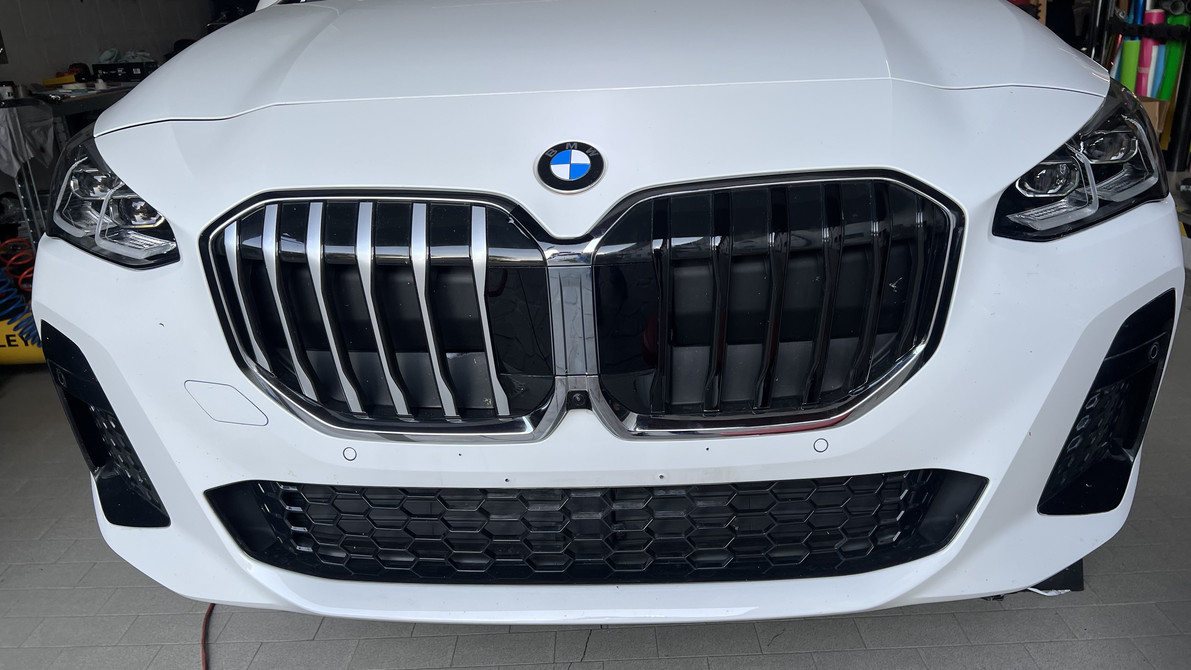 DeCrom BMW 218