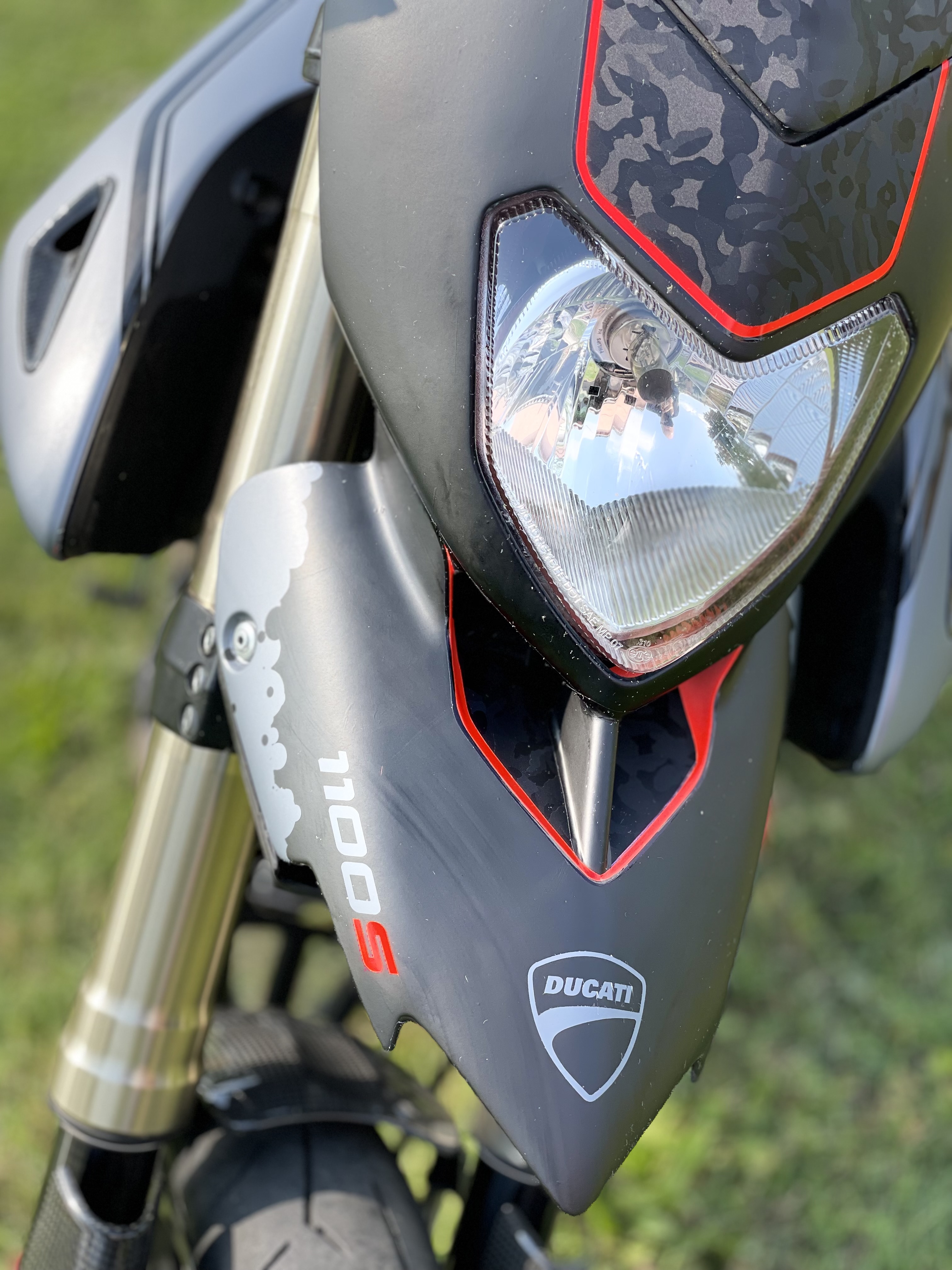 Ypermotard ducati