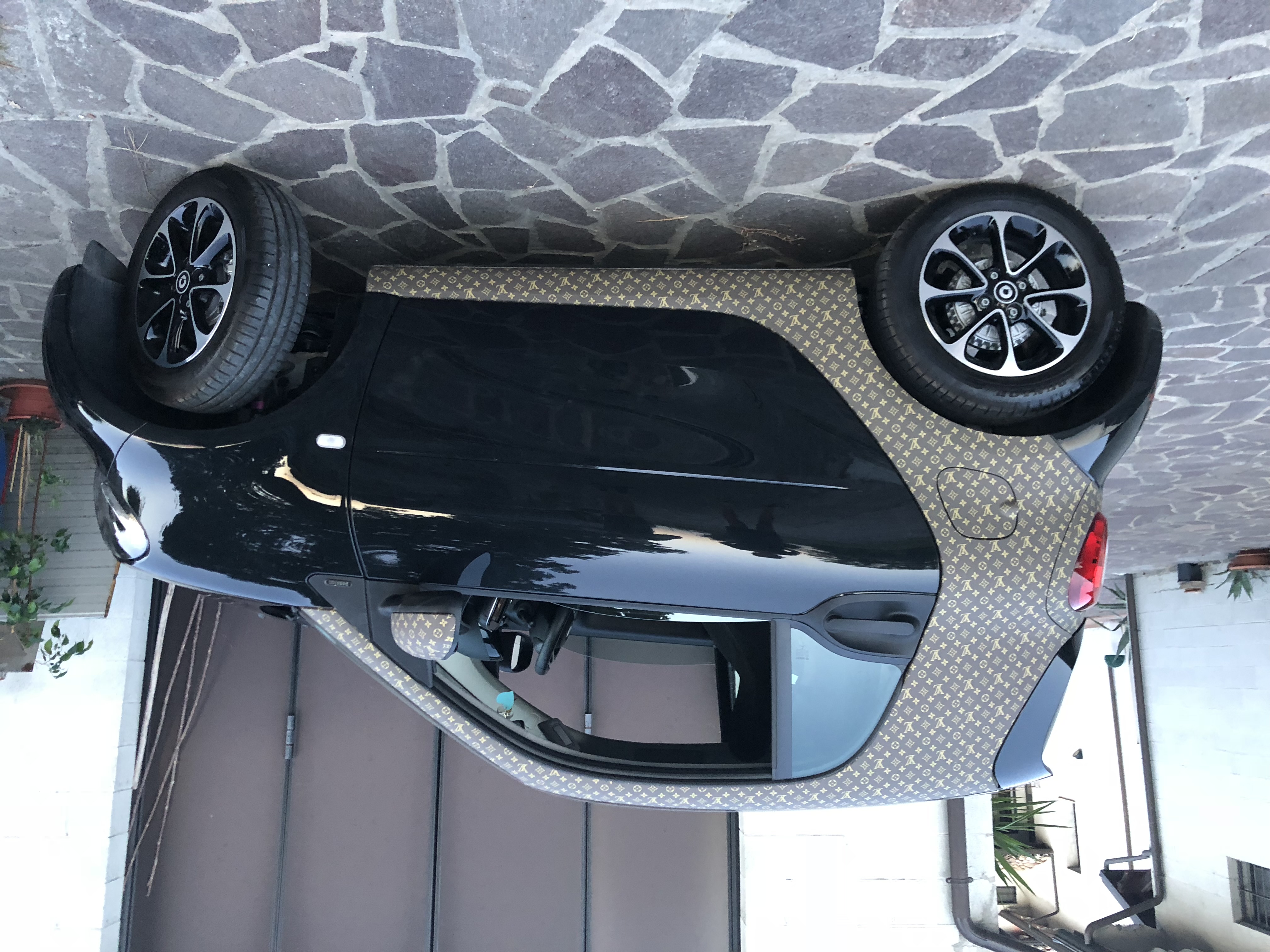 smart LV