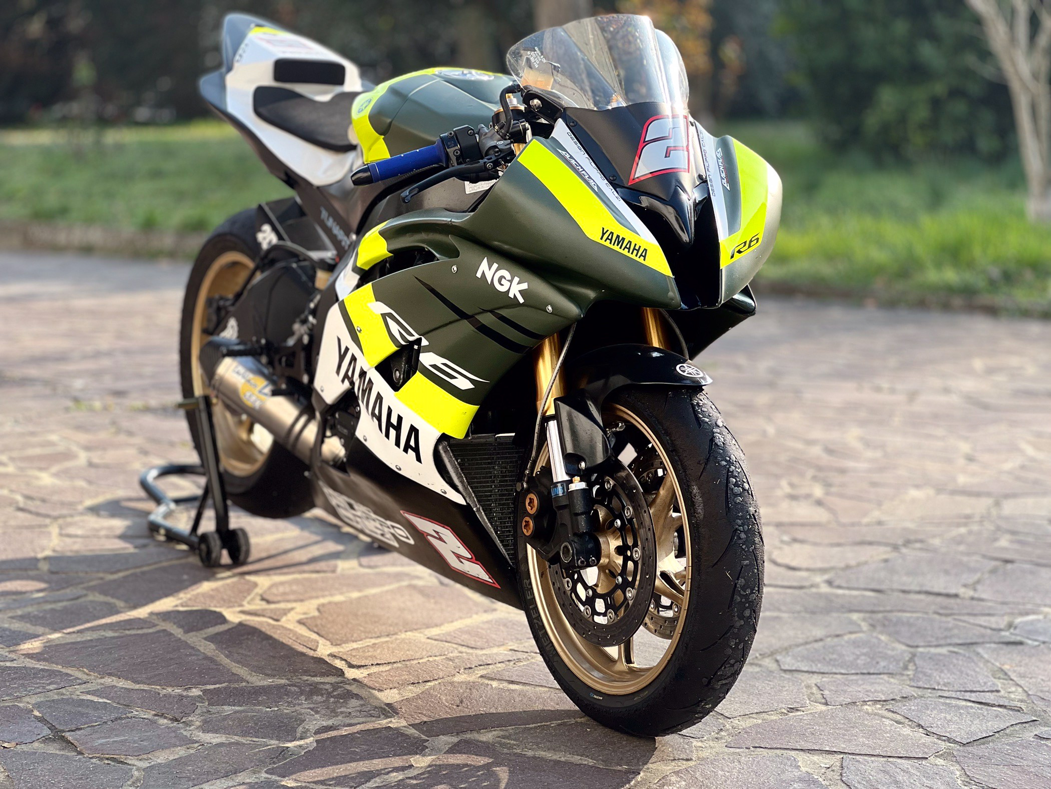 yamaha R6 Racing