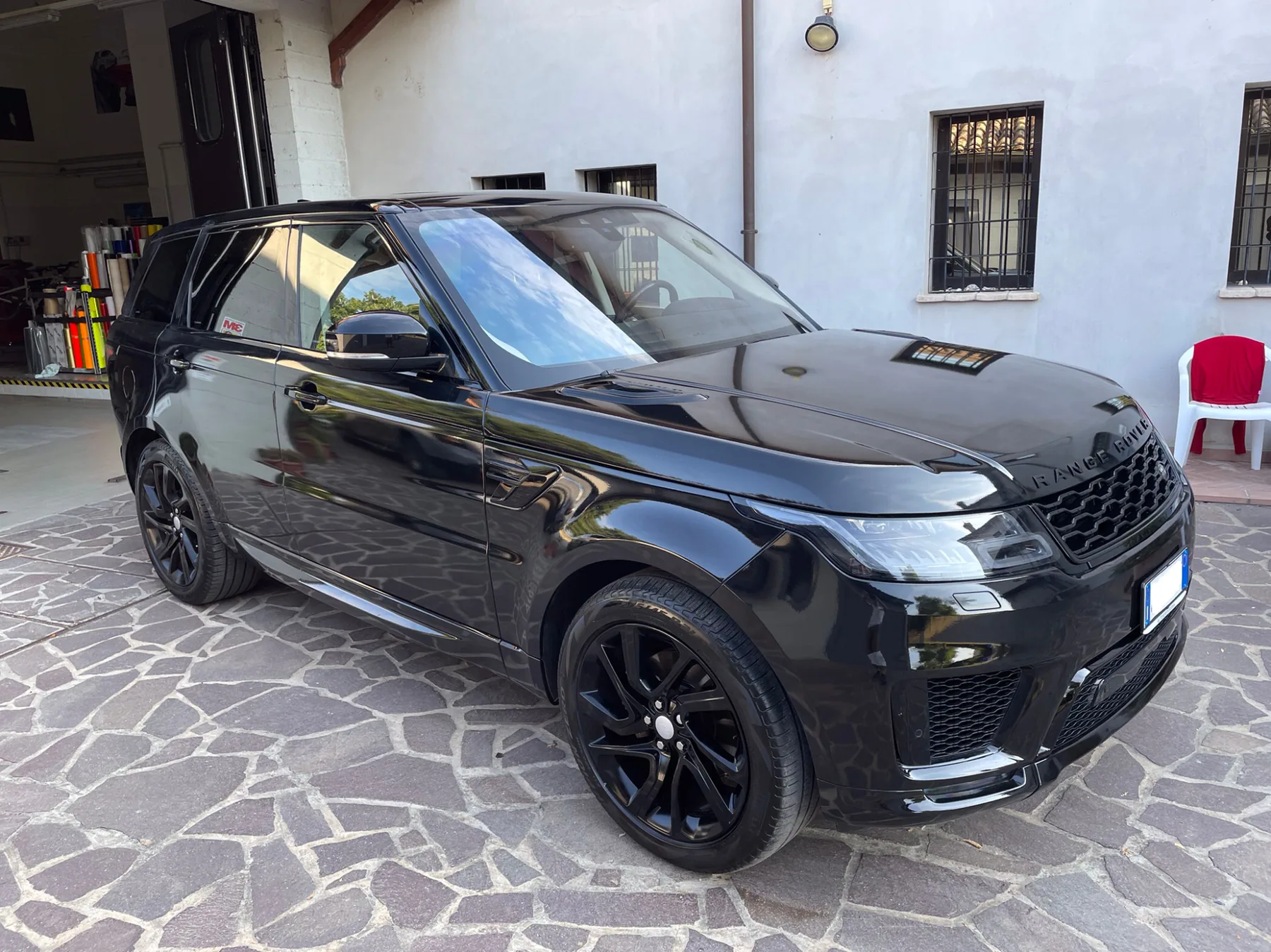 Range Rover finita